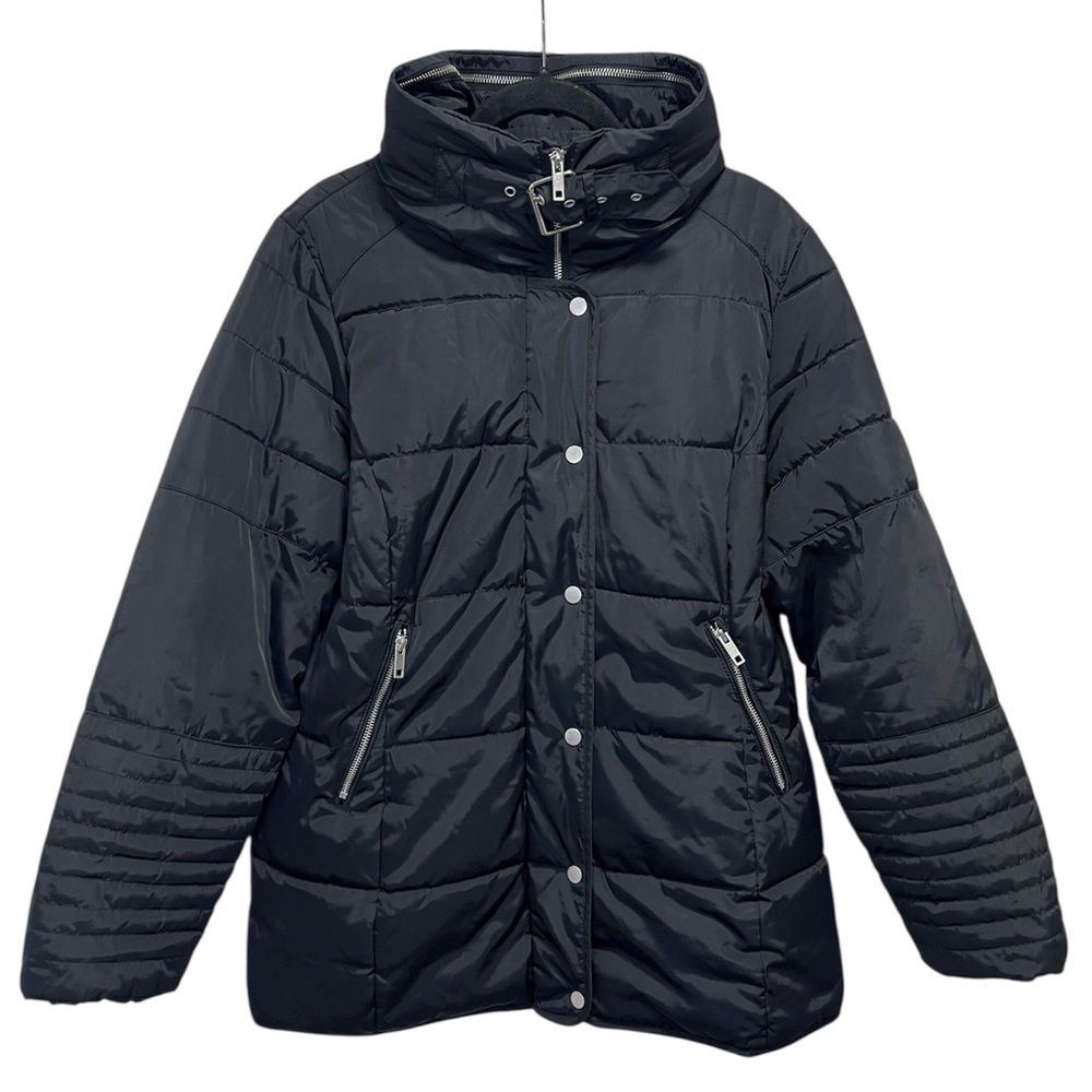 Women’s Black Puffer Jacket Size S